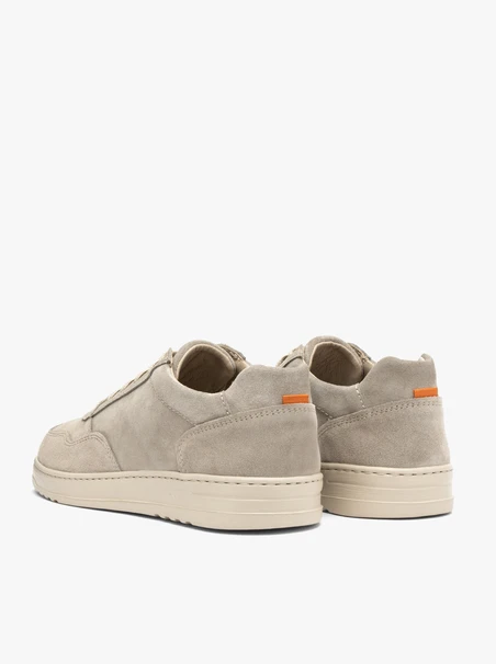 Olive men’s shoes with lightweight sole