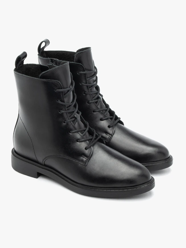 Women’s black leather boots