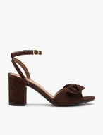 Dark brown women’s sandals with detachable bow