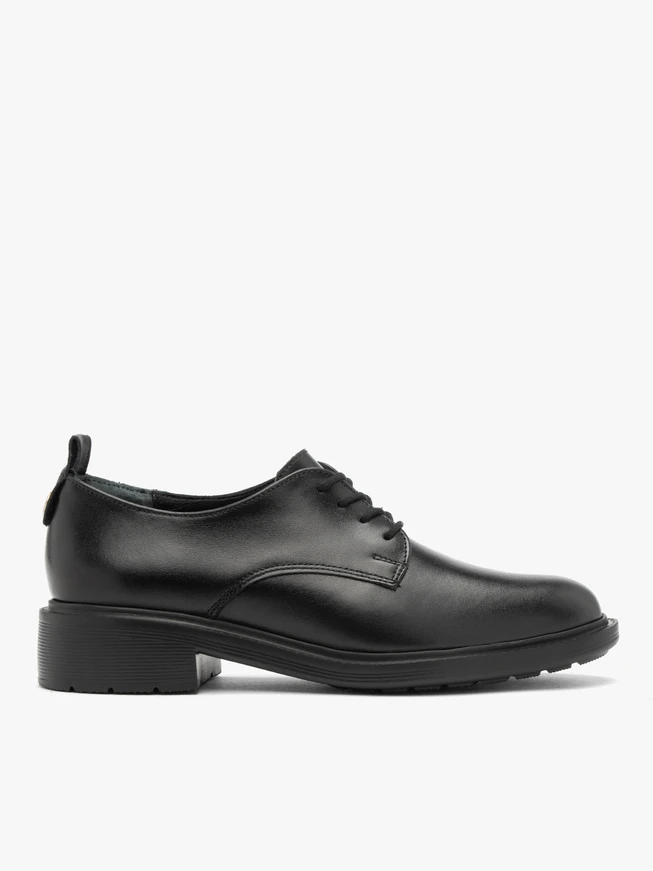 Black lightweight women’s shoes