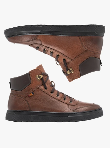 Dark brown men’s boots casual