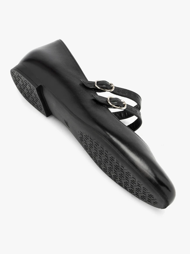Schwarze Ballerinas mit zwei Riemen