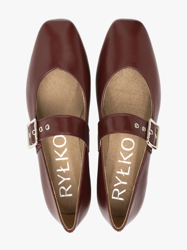 Kastanienbraune Ballerinas für Damen