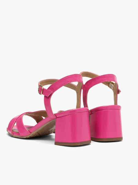 Fuchsia women’s sandals