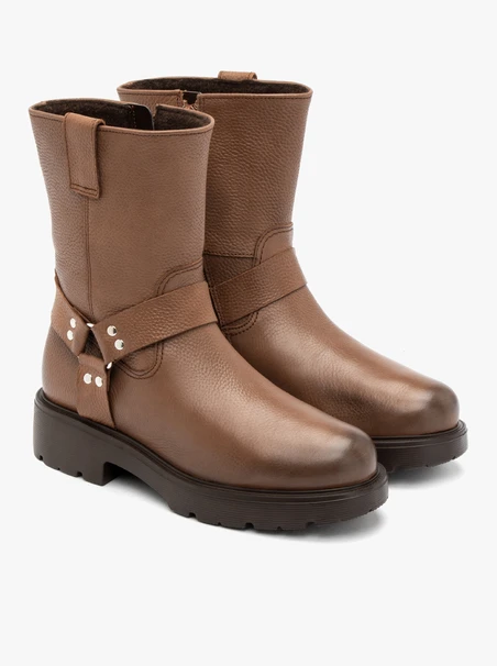 Biker-Stiefel mit Metallverzierungen