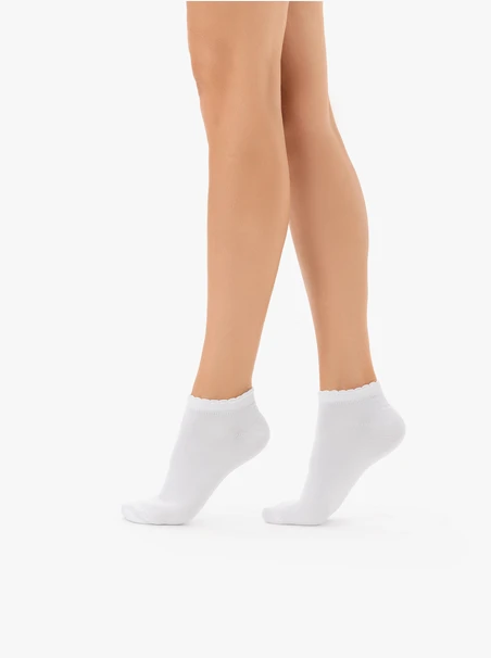 Women’s low-cut socks
