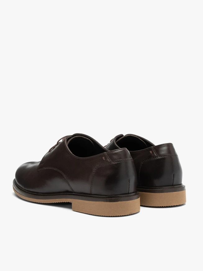 Braune Freizeit-Halbschuhe aus Leder