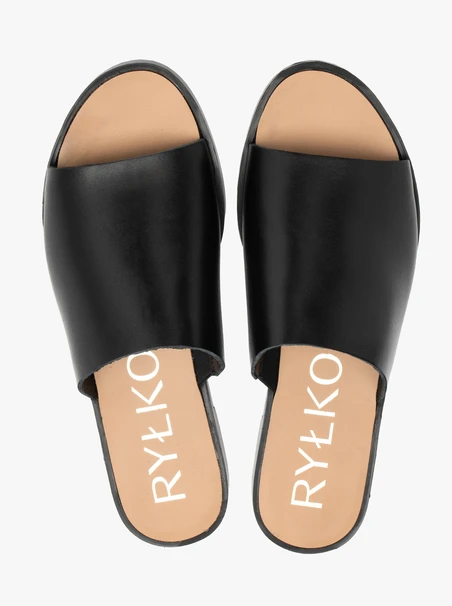 Schwarze minimalistische Flip-Flops aus genarbtem Leder