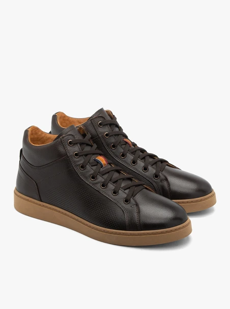 Braune Sportstiefel
