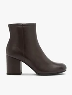 Stöckelschuhe aus Schokolade