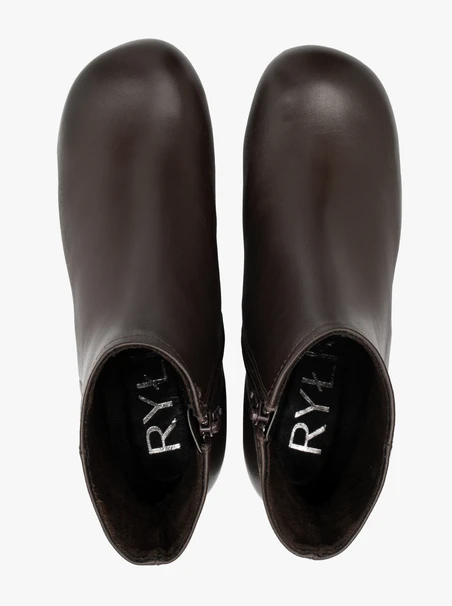 Stöckelschuhe aus Schokolade
