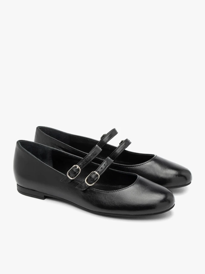 Schwarze Ballerinas mit zwei Riemen