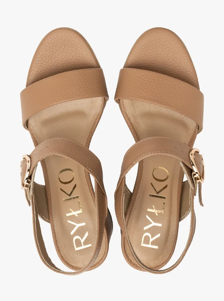Hellbraune Damen-Sandalen mit Absatz