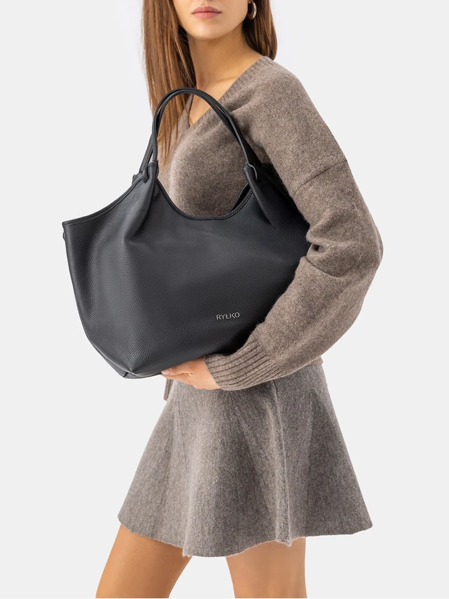 Schwarze Damenhandtasche groß weich