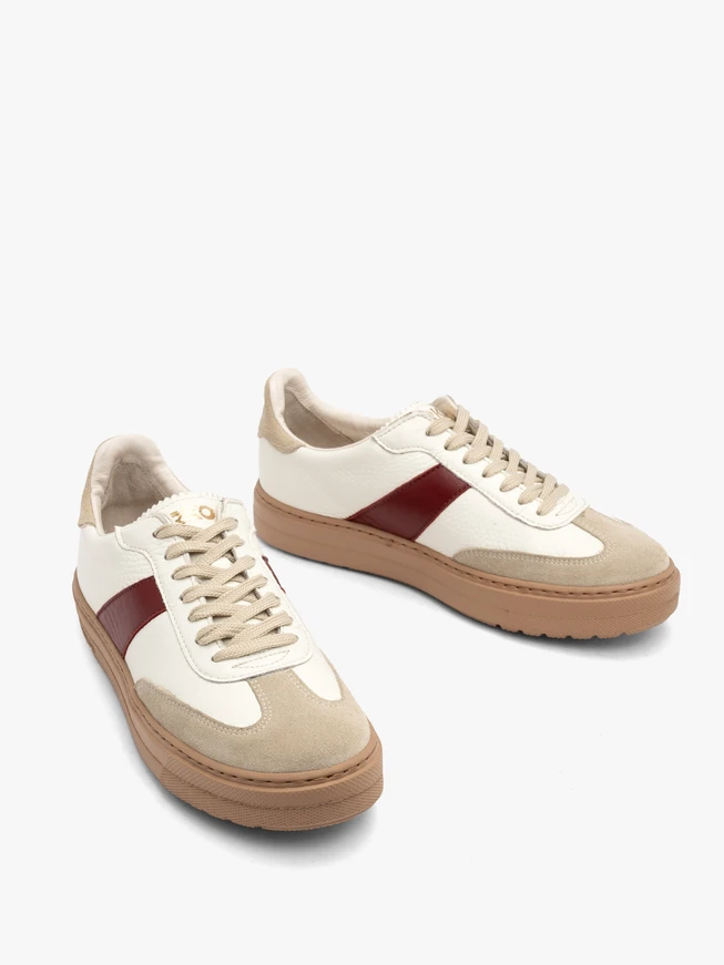 Mehrfarbige Sporthalbschuhe für Frauen