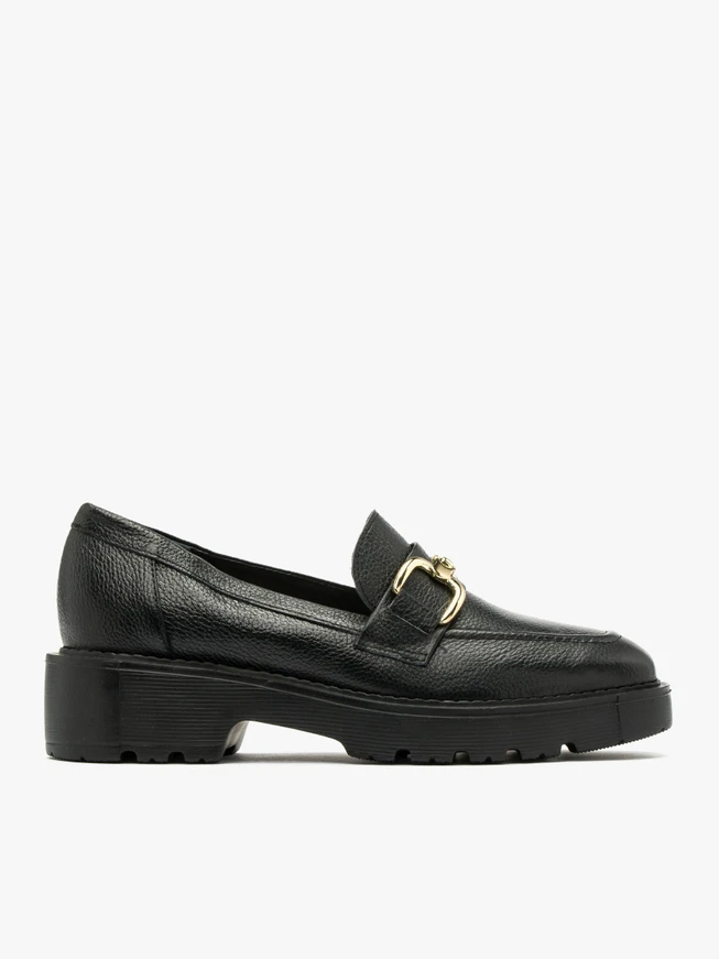 BLACK LOAFERS WITH GOLD ORNAMENT