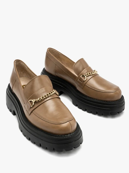 Brown loafers with gold chain