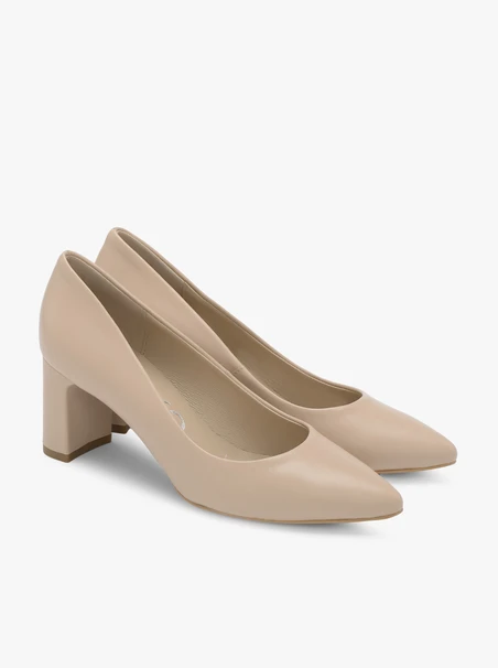 Beigefarbene Pumps mit Stilettoabsatz