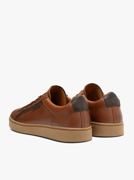 Brown men's lace-up sporty shoes