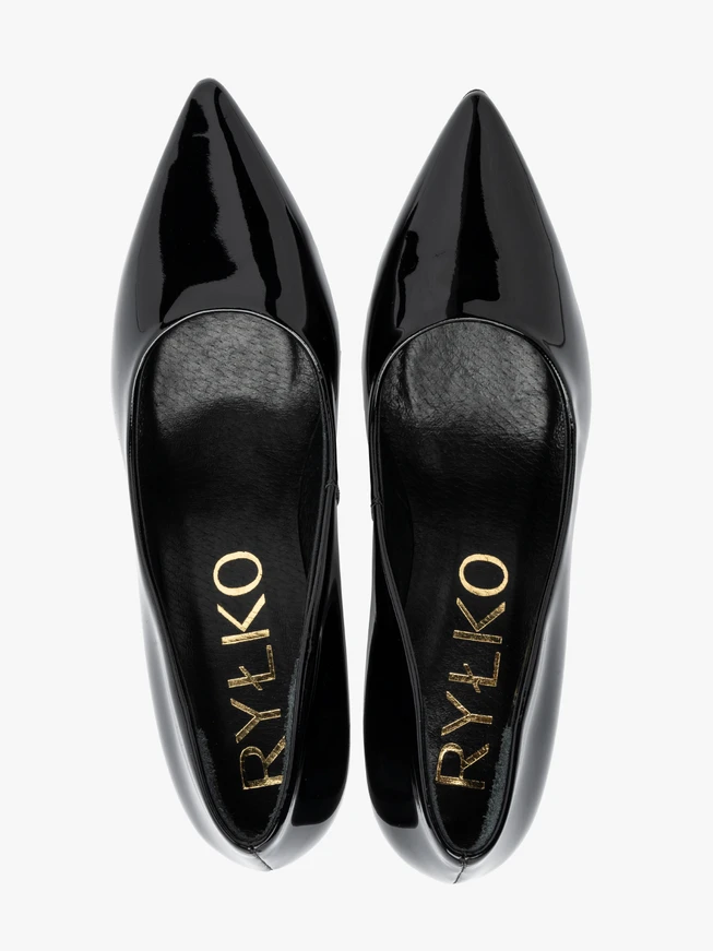 Schwarz lackierte Stiletto-Pumps