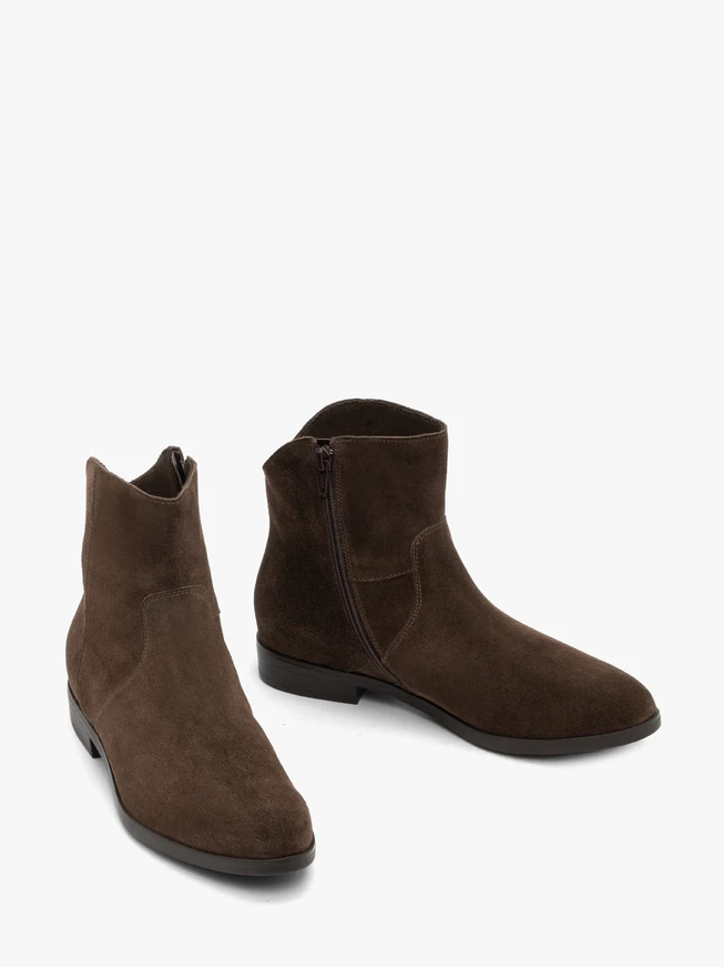 Braune kurze Cowboystiefel