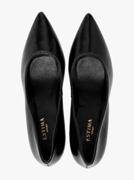 Black stiletto pumps