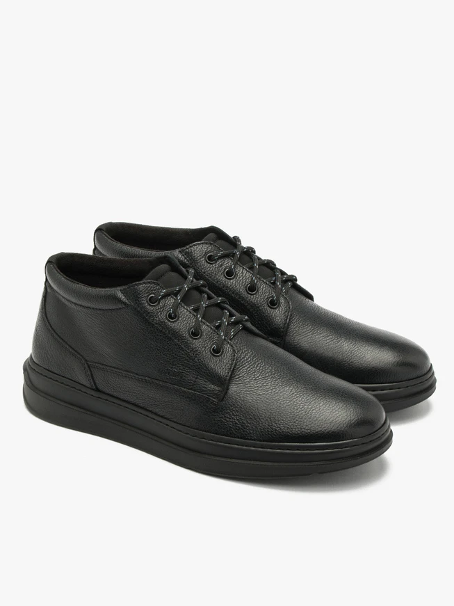 Black men’s boots