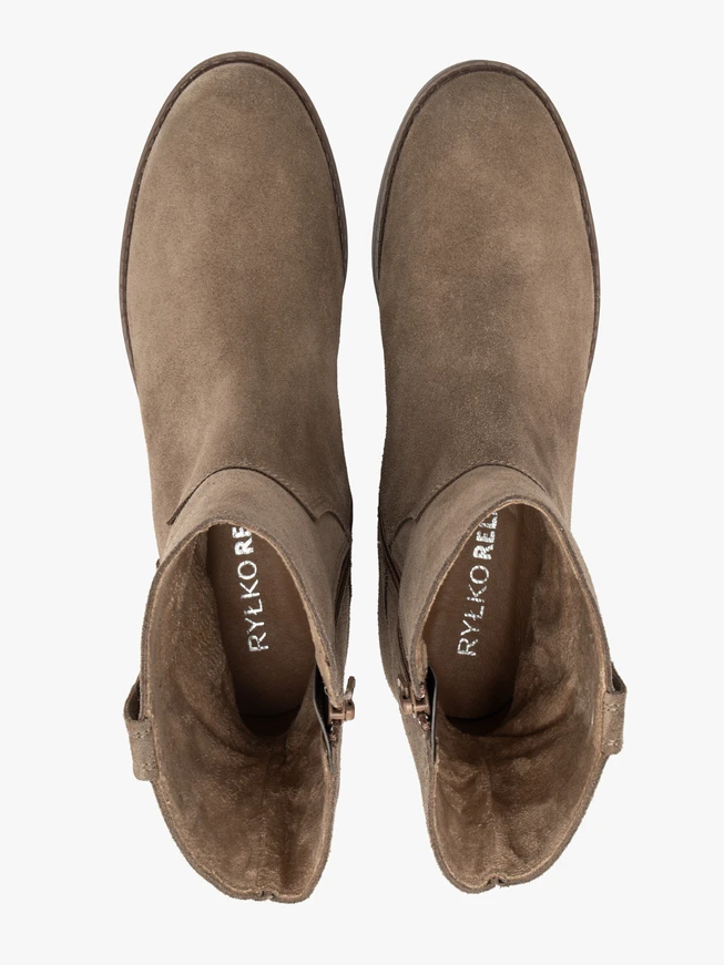 Hellbraune unbeheizte Velourslederstiefel