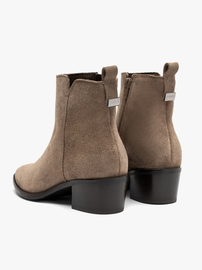 Hellbraune Stiletto-Stiefel