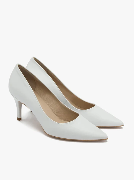 White stiletto pumps