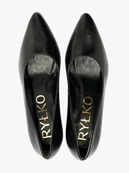 Black stiletto pumps