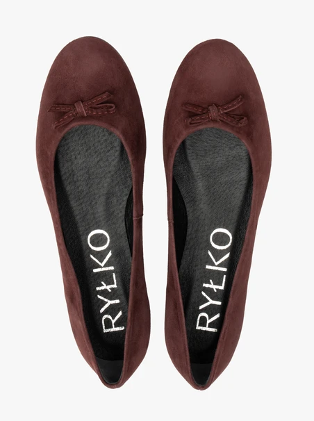 Burgundy ballet flats with a bow