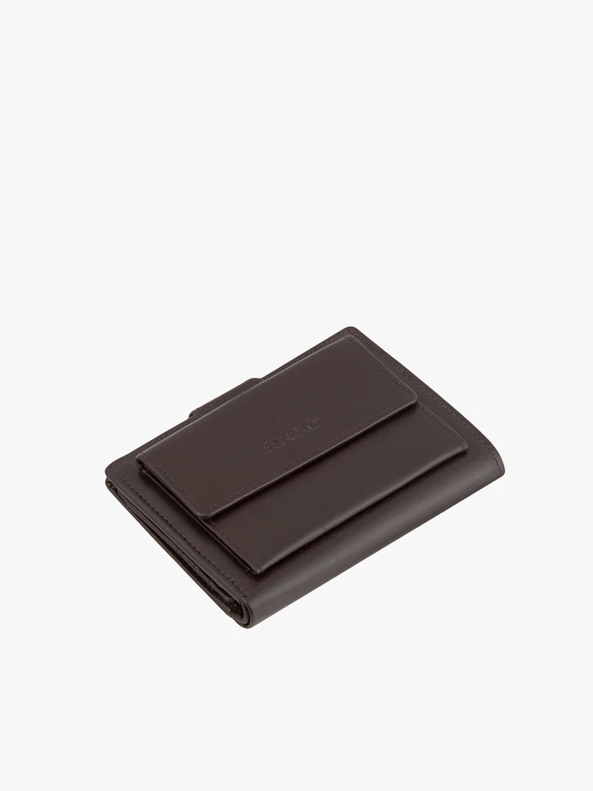 Brown leather men’s wallet