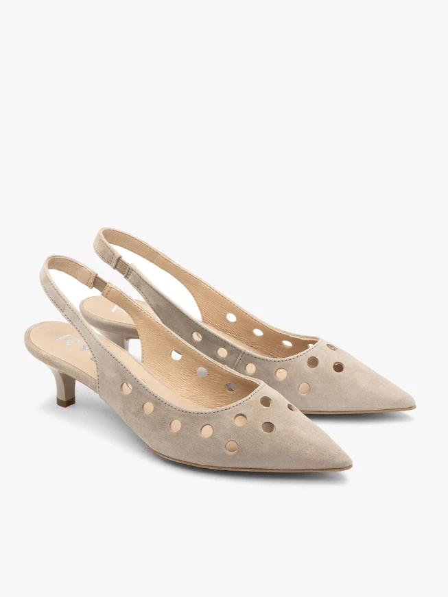 Beżowe wycinane czółenka slingback bez pięty