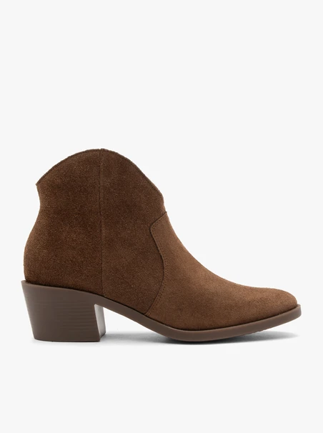 Braune Velourslederstiefel
