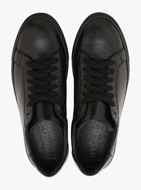 Black men’s sneakers