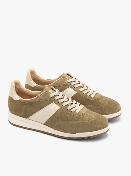Olivfarbene Schnürhalbschuhe für Damen