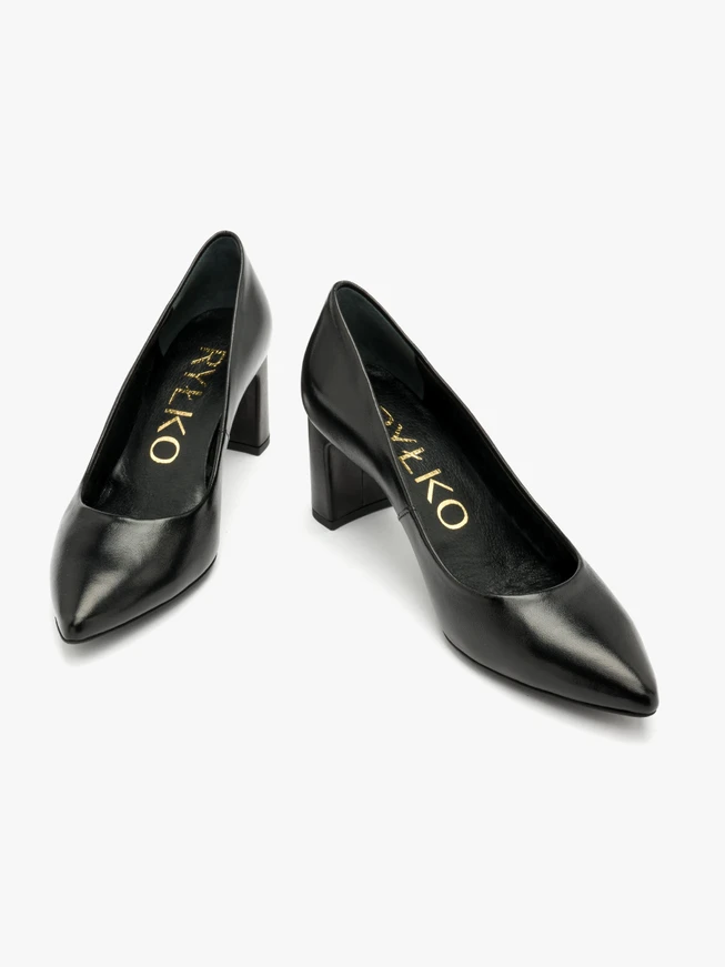 Schwarze Stiletto-Pumps