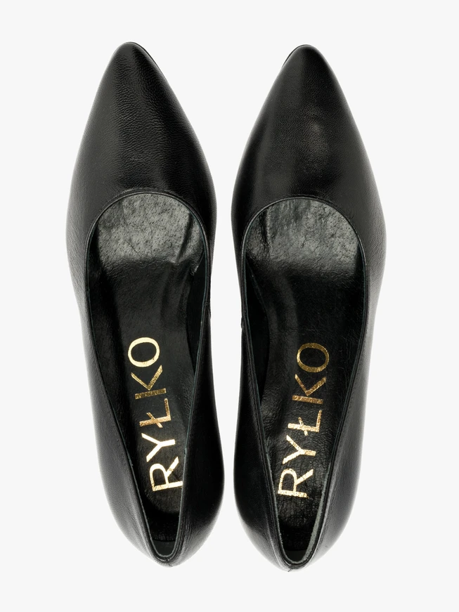 Black stiletto pumps