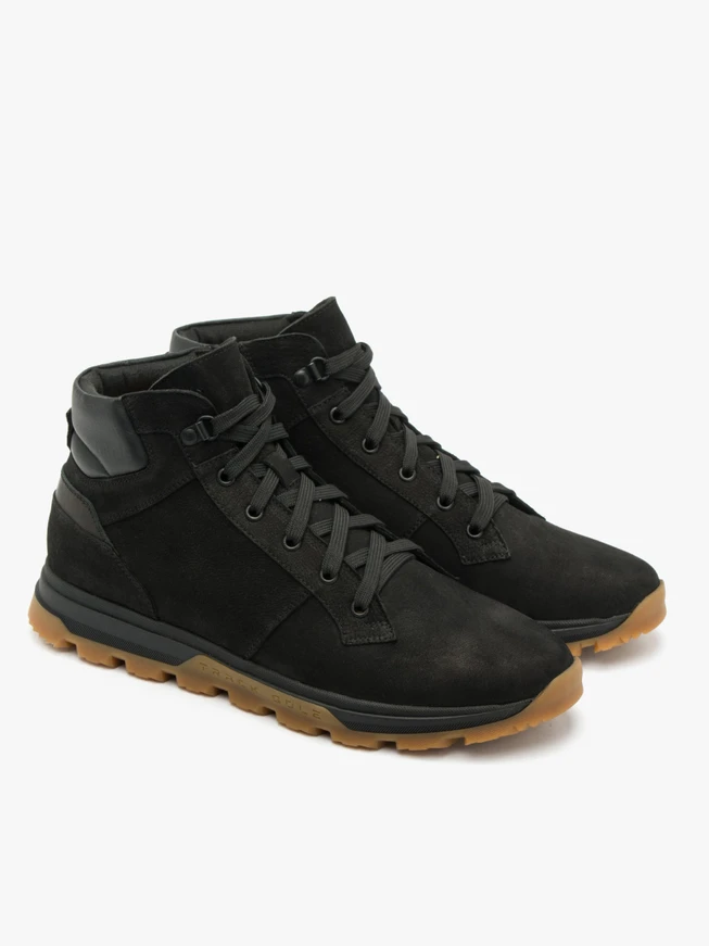 Schwarzer Herrensneaker