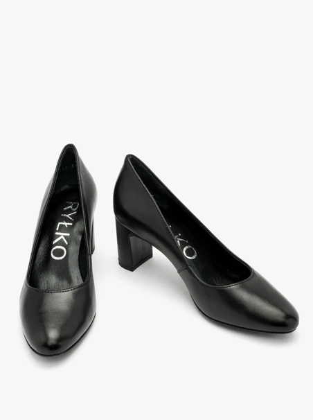 Schwarze Stiletto-Pumps