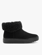 Women’s black fur snow boots