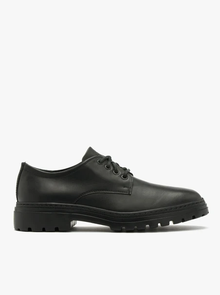 Schwarze Halbschuhe für Männer mit leichter Sohle