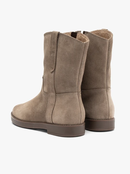 Hellbraune unbeheizte Velourslederstiefel