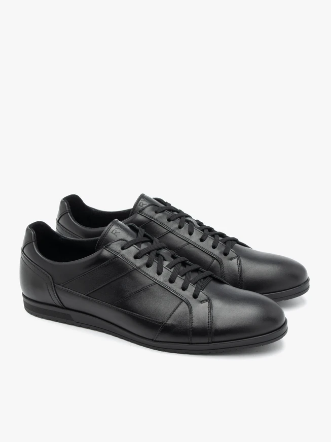 Black casual lace-up shoes