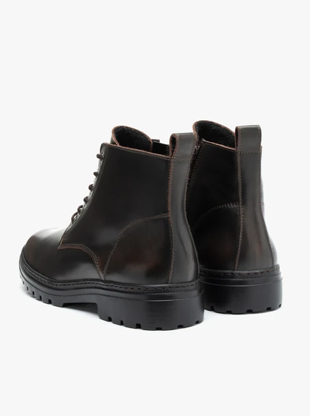 Braune Vollnarbenlederstiefel