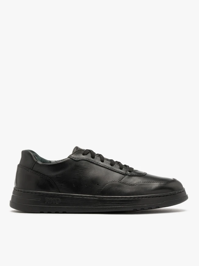 Black sporty men’s shoes