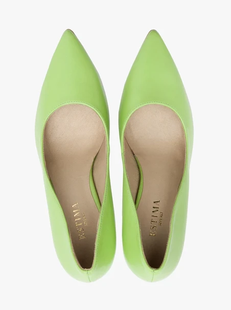 Grüne hochhackige Pumps