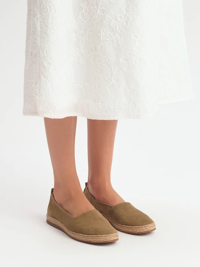 Oliwkowe espadryle damskie