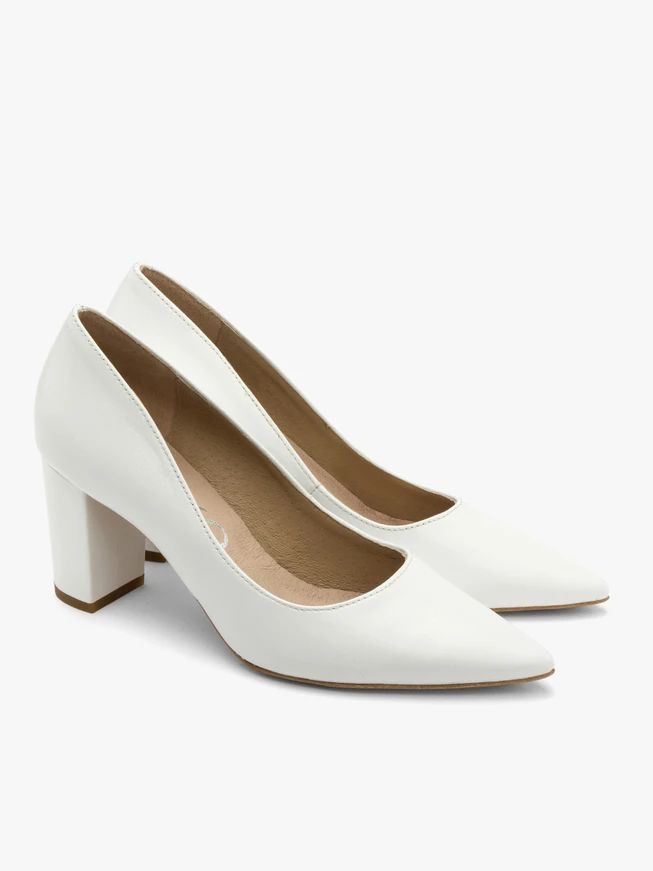 Weiße Stiletto-Pumps